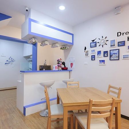 Simple Travel Hostel Donggang Buitenkant foto