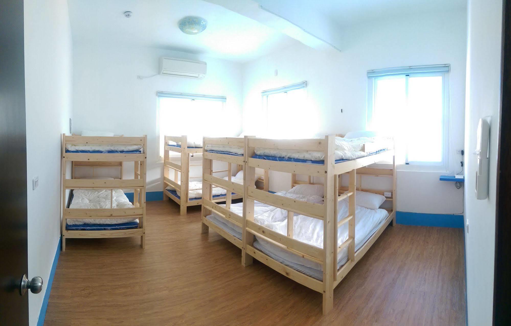 Simple Travel Hostel Donggang Buitenkant foto